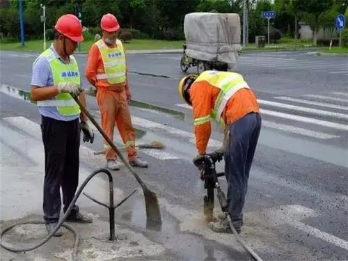 阿荣地基下沉注浆